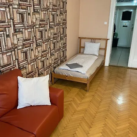 Pala Gardem Apartment
